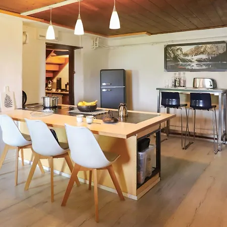 Domek alpejski Le Revers By Interhome Caux sur Montreux